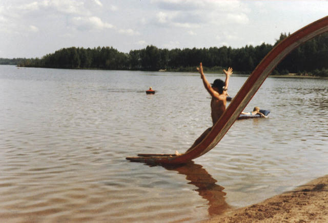 Liukumäki lapsille ja muille leikkimielisille