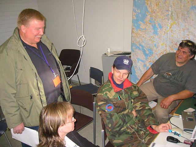 taukojutustelua 031007