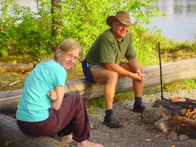 Ari OH7FES es XYL Leena