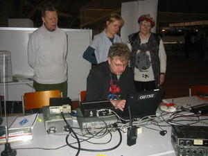 Digitaaliset viestinnät kiinnostaa aikuisiakin